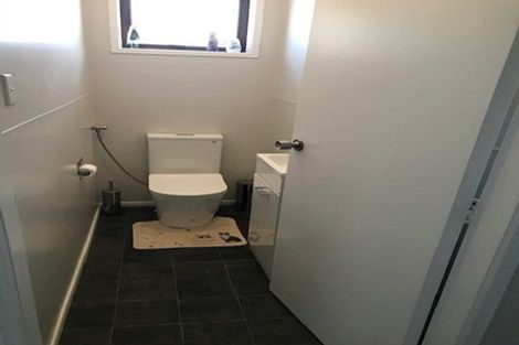 Photo of property in 300 Tukapa Street, Hurdon, New Plymouth, 4310