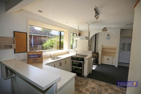 Photo of property in 4 Haynes Avenue, Upper Riccarton, Christchurch, 8041