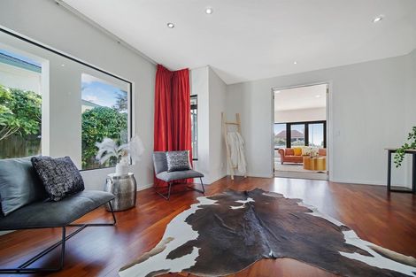 Photo of property in 12 Quedley Court, Eastern Beach, Auckland, 2012