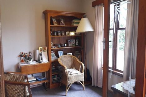 Photo of property in 121 Hamilton Avenue, Ilam, Christchurch, 8041