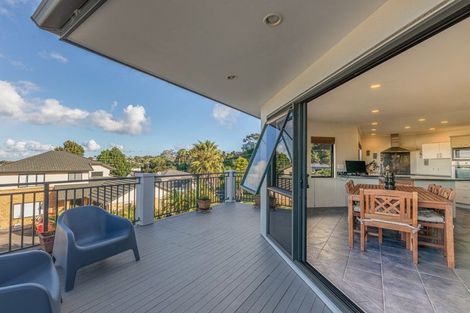 Photo of property in 32 Ian Sage Avenue, Torbay, Auckland, 0630