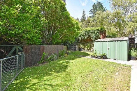 Photo of property in 2/19 James Grove, Stokes Valley, Lower Hutt, 5019