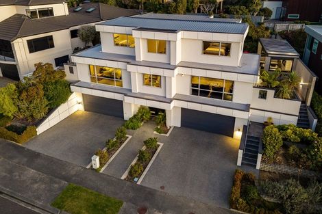 Photo of property in 40 The Masthead, Whitby, Porirua, 5024