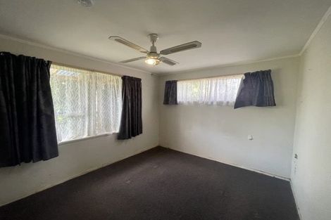 Photo of property in 8 Luanda Drive, Ranui, Auckland, 0612
