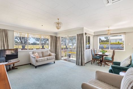 Photo of property in 133 Coronation Avenue, Welbourn, New Plymouth, 4310