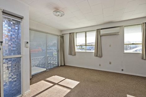 Photo of property in 2/112 Mcleod Street, Camberley, Hastings, 4120