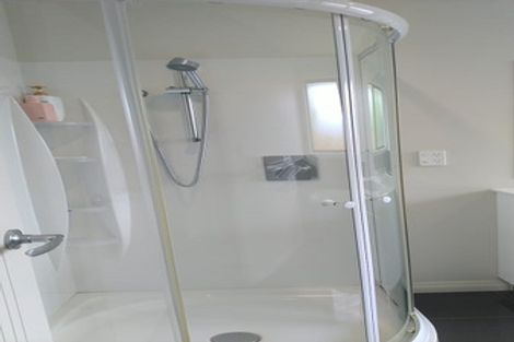 Photo of property in 32a Laurie Avenue, Papakura, 2110