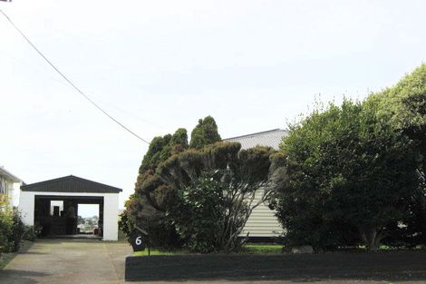 Photo of property in 6 Watene Crescent, Waitara, 4320