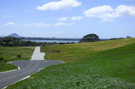 Photo of property in 48 Te Auhi Way, Welcome Bay, Tauranga, 3112