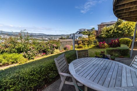 Photo of property in 131 Seatoun Heights Road, Miramar, Wellington, 6022