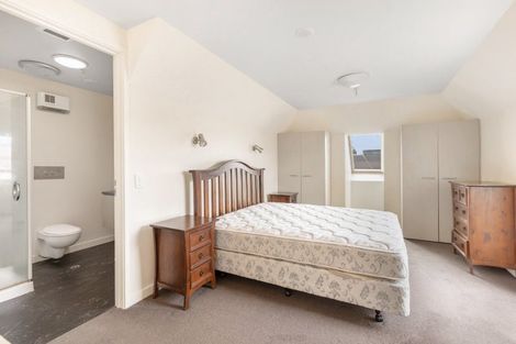 Photo of property in 21 Cambridge Terrace, Christchurch Central, Christchurch, 8013