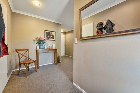 Photo of property in 30 Moulton Street, Moturoa, New Plymouth, 4310