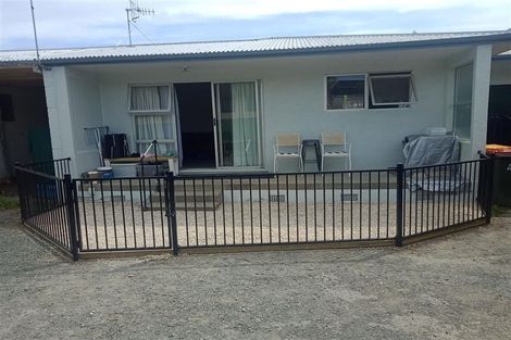 Photo of property in 2/10 Golf Road, Tahunanui, Nelson, 7011