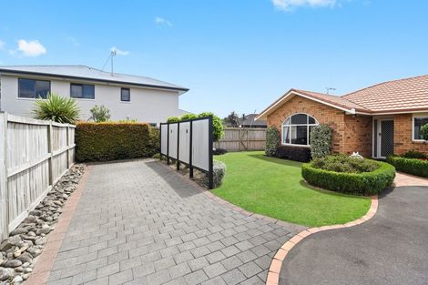 Photo of property in 14 Buckingham Place, Rototuna North, Hamilton, 3210