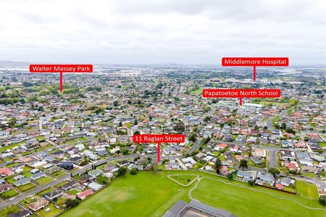 Photo of property in 11 Raglan Street, Mangere East, Auckland, 2024