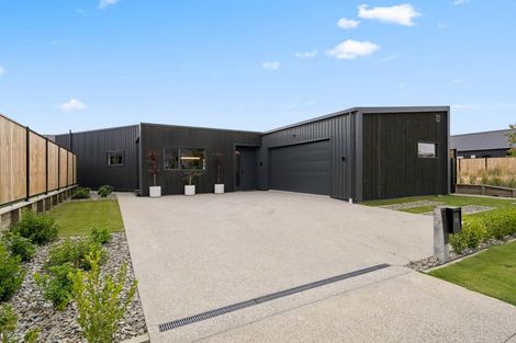 Photo of property in 93 Magnum Drive, Cromwell, 9310