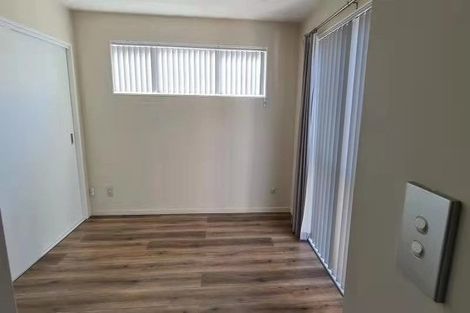 Photo of property in 14 Larissa Avenue, Henderson, Auckland, 0610