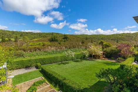 Photo of property in 27 Glentui Place, Waikawa, Picton, 7220
