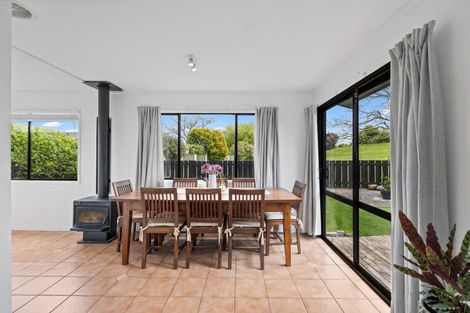 Photo of property in 99 Tamatea Road, Taupo, 3330