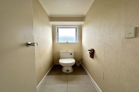 Photo of property in 1/14 Dalmatia Place, Henderson, Auckland, 0612