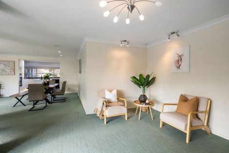 Photo of property in 8 Crowden Place, Harrowfield, Hamilton, 3210