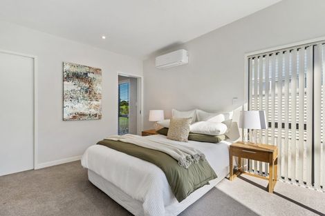 Photo of property in 38a Links Road, New Lynn, Auckland, 0600