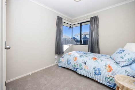 Photo of property in 31 Nielsen Gardens, Rototuna, Hamilton, 3210