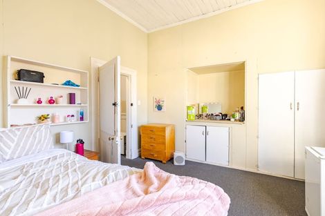 Photo of property in 165 Forth Street, North Dunedin, Dunedin, 9016