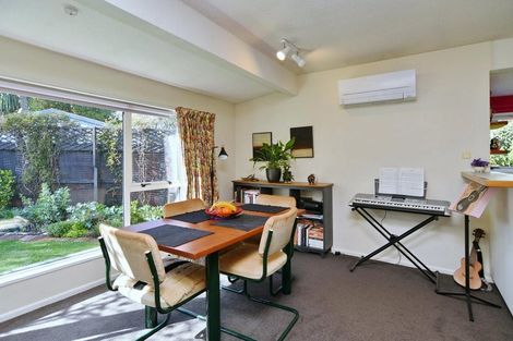Photo of property in 2/33 Studholme Street, Somerfield, Christchurch, 8024