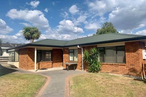 Photo of property in 8a Darley Street, Maeroa, Hamilton, 3200