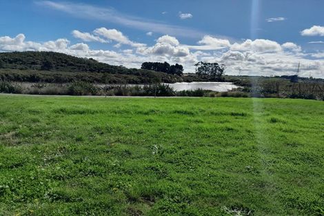 Photo of property in 90 Kahui Parade, Karaka, Papakura, 2113