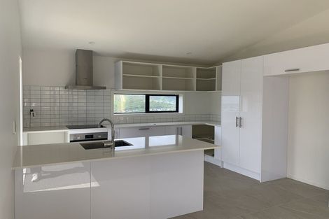 Photo of property in 4/18a Cathie Place, Karori, Wellington, 6012