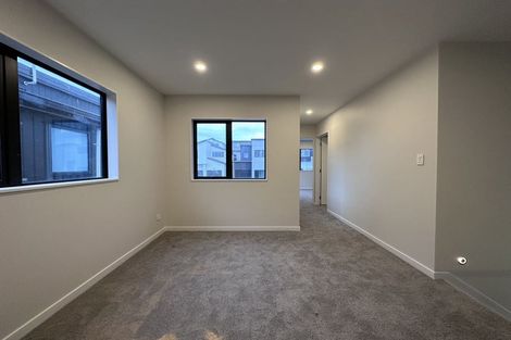 Photo of property in 28 Clara Road, Silverdale, 0932