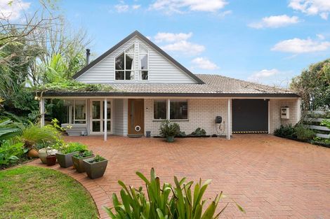 Photo of property in 2/18a Clayburn Road, Glen Eden, Auckland, 0602