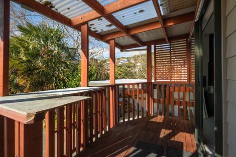 Photo of property in 5a Cornwall Street, Picton, 7220