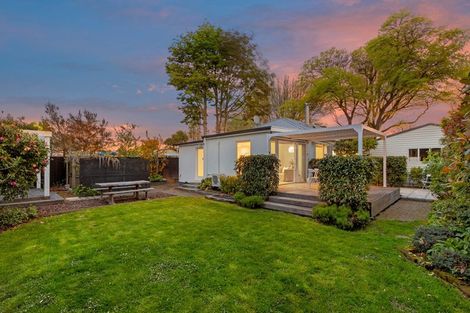 Photo of property in 4 Tillman Avenue, Strowan, Christchurch, 8052