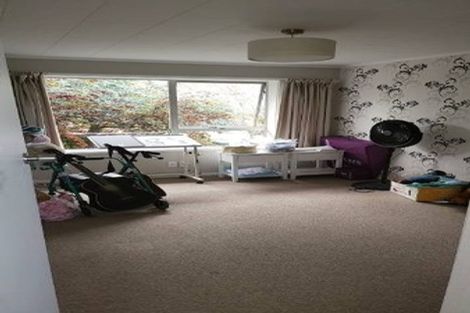 Photo of property in 2 Rehia Road, Massey, Auckland, 0614