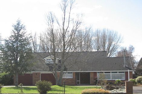 Photo of property in 19 Francis Drake Street, Waipukurau, 4200