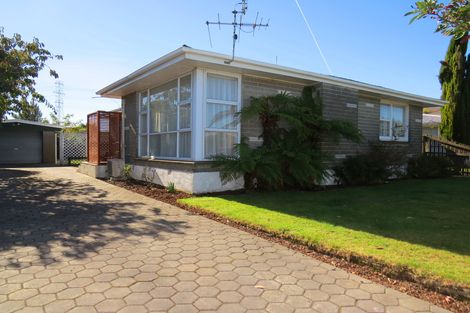 Photo of property in 26 Denise Crescent, Hornby, Christchurch, 8042