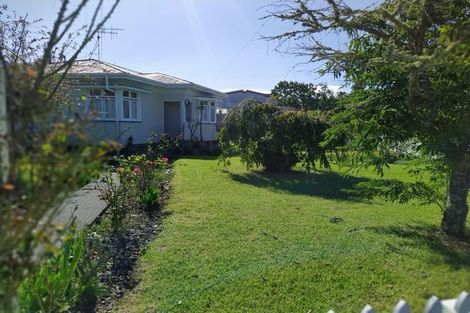 Photo of property in 11 Darlington Street, Ngatea, 3503