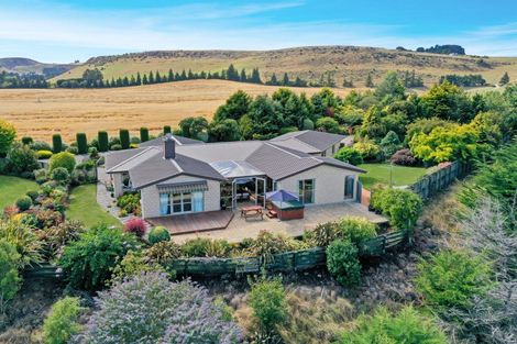 Photo of property in 98 Springhill Road, Cormacks, Oamaru, 9495