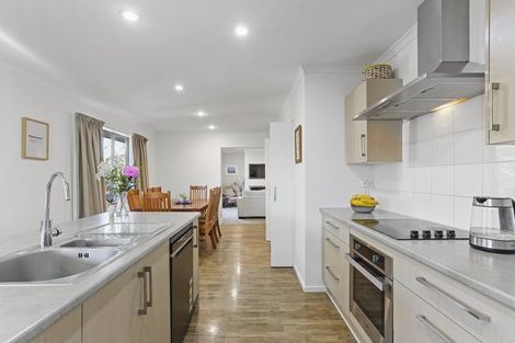 Photo of property in 44 Huntingdon Drive, Rangiora, 7400