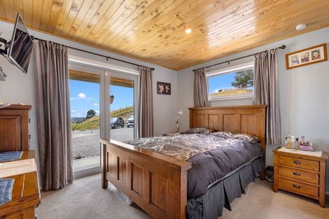 Photo of property in 135 Bensemann Road, Upper Moutere, 7175