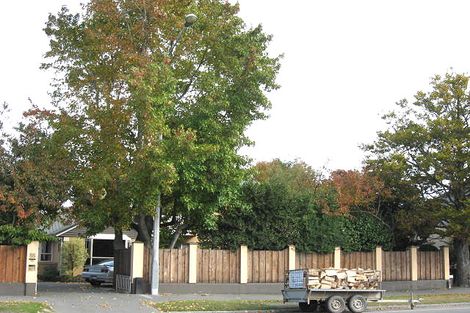 Photo of property in 55a Memorial Avenue, Ilam, Christchurch, 8053