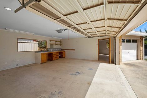 Photo of property in 10a Shelter Grove, Frankleigh Park, New Plymouth, 4310