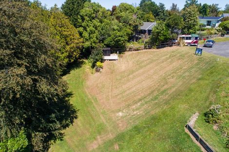 Photo of property in 12 Hau Whiti Place, Kimbolton, 4774