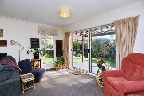 Photo of property in 2/33 Studholme Street, Somerfield, Christchurch, 8024