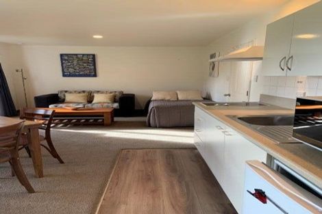 Photo of property in 74 Bills Way, Wanaka, 9305