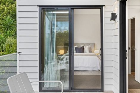 Photo of property in 10b Marama Street, Castor Bay, Auckland, 0620