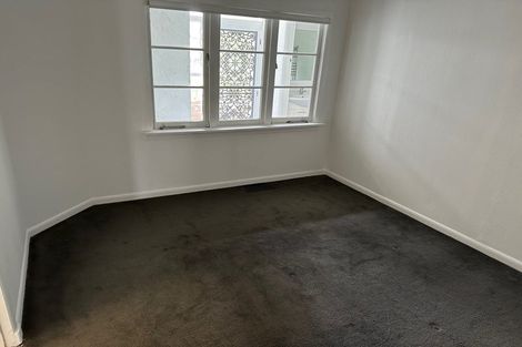 Photo of property in 11 Otahuri Crescent, Greenlane, Auckland, 1051